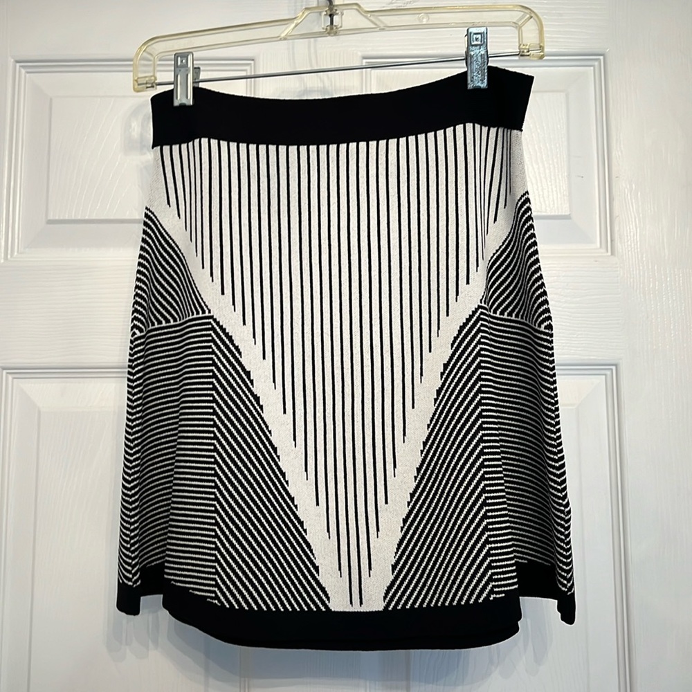 Black and white mini skirt